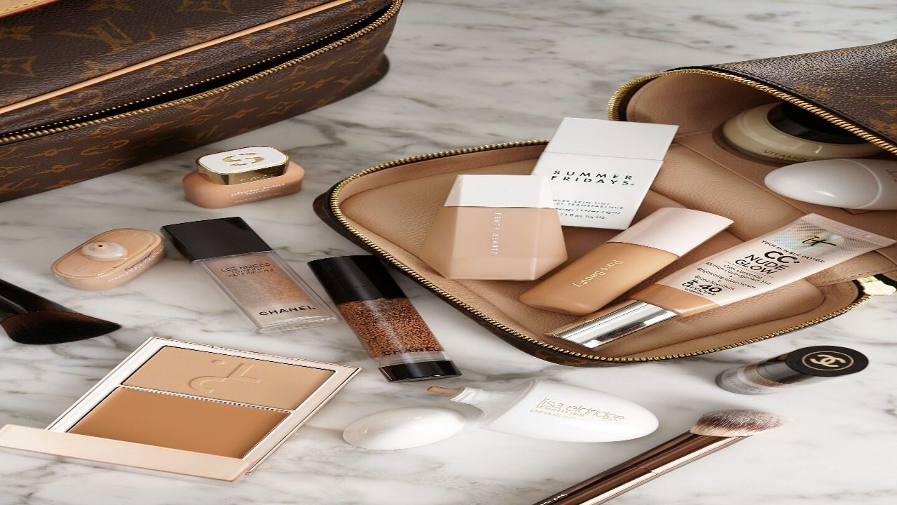Choose Skin-Friendly Makeup and Fabrics