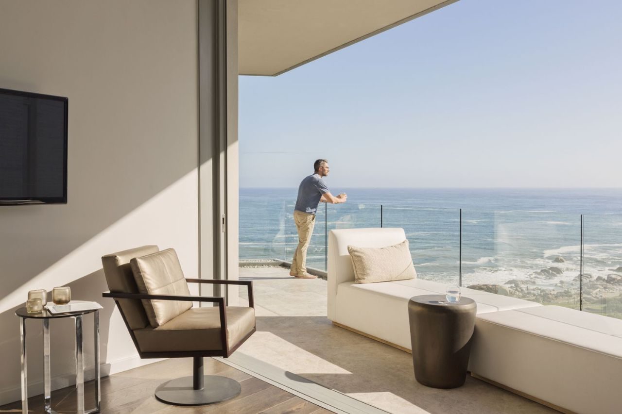 The Location Factor in Luxury Real Estate
